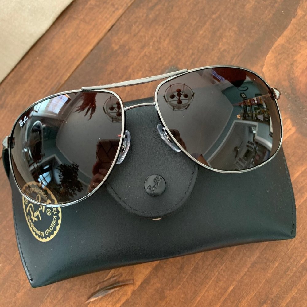 Men's RayBan Aviator Sunglasses